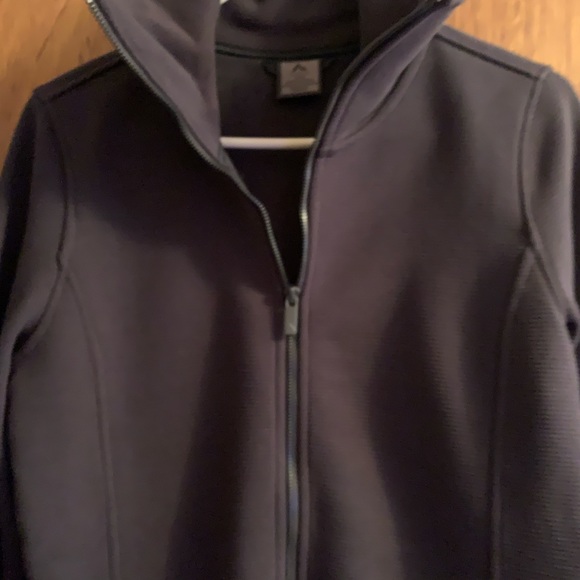 BNWT Mckinley jacket. - Picture 2 of 4